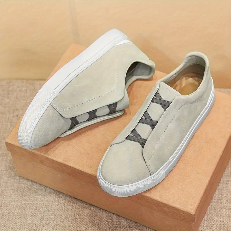 CSONS™ | Chelsea Suede Sneakers